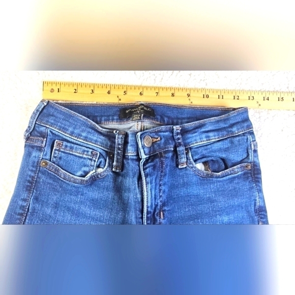 Banana Republic Skinny Fit Dark Wash Distressed Size 27/4 - Picture 9 of 10